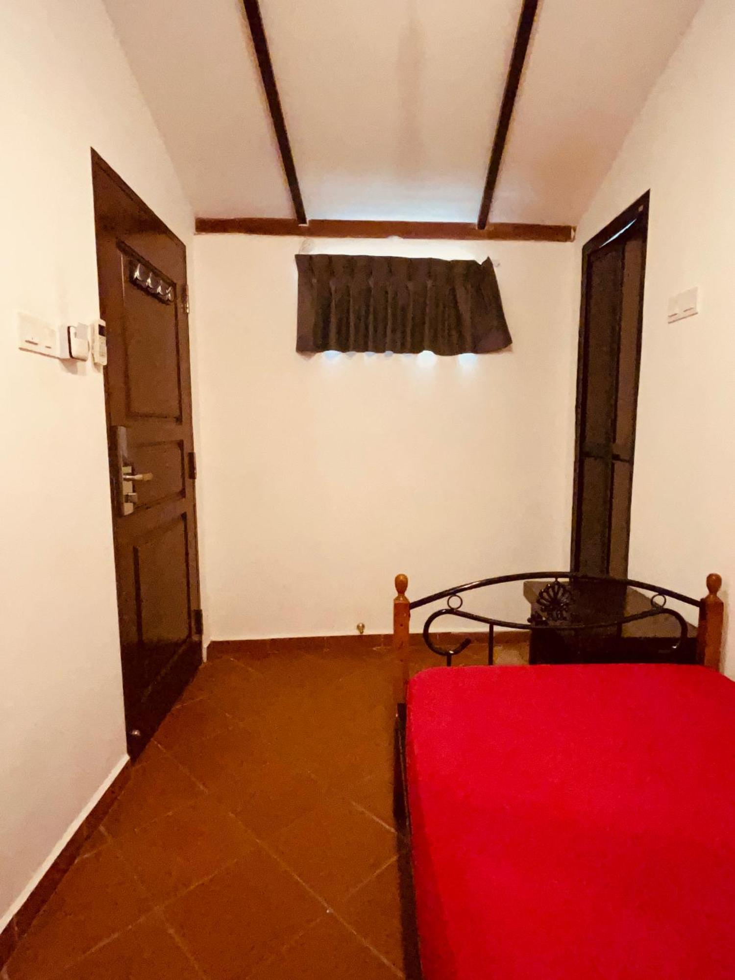 New Great Shanghai Female Hostel George Town Bagian luar foto