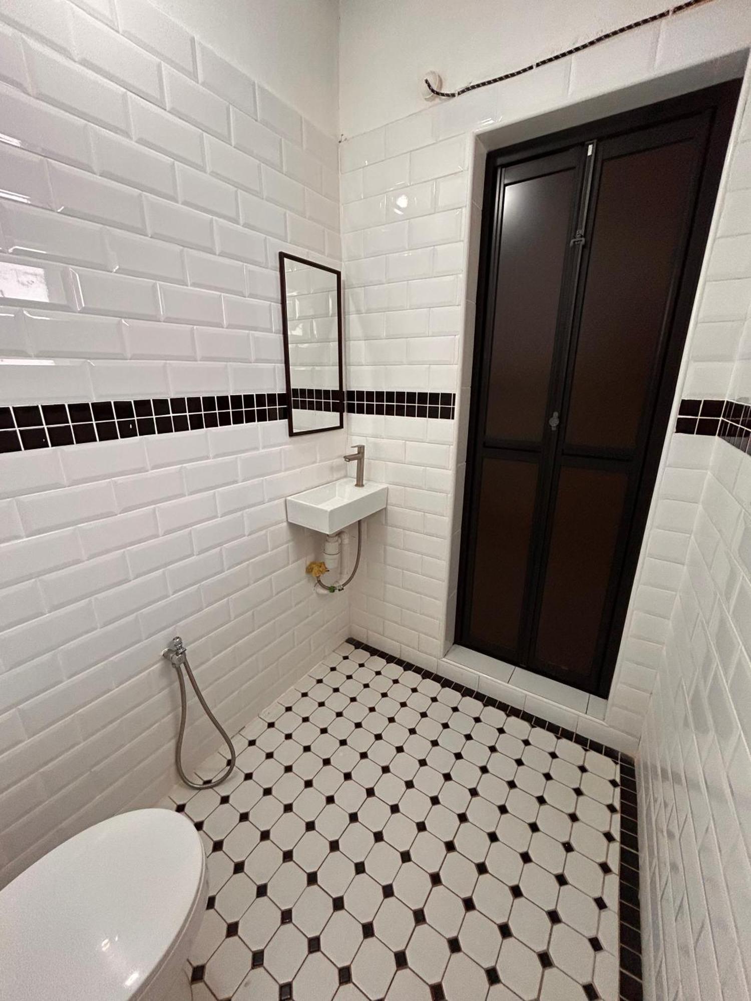 New Great Shanghai Female Hostel George Town Bagian luar foto