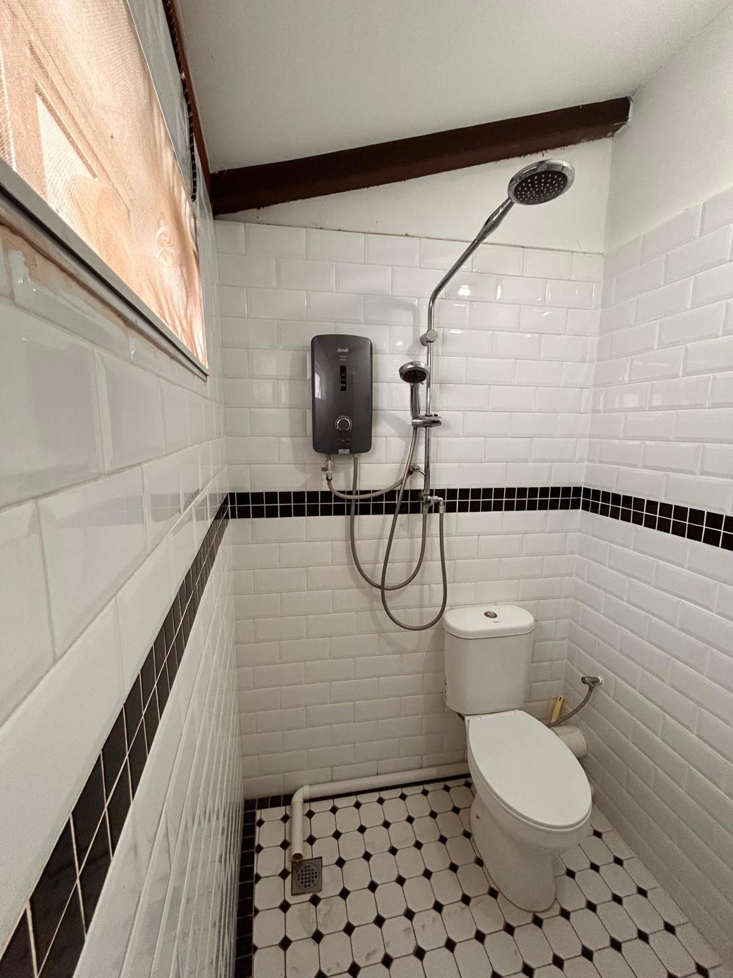 New Great Shanghai Female Hostel George Town Bagian luar foto